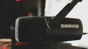 Shure MV7: el micrófono para la habitación que tienes