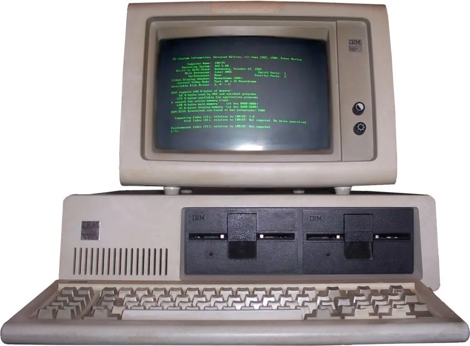 Un IBM PC 5150 completo