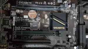 Ranuras PCIe: dos números, y la ranura no dice ninguno