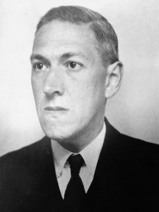 This is one of the Lucius B. Truesdell Lovecraft portraits.