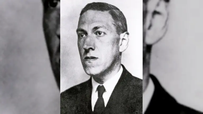 Retrato de H. P. Lovecraft fotografiado en junio de 1934