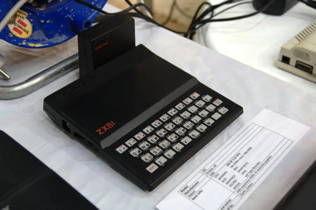Sinclair ZX81 - Retrosystems 2010 With the feared 16K memory expansion that had the nasty habit of falling off