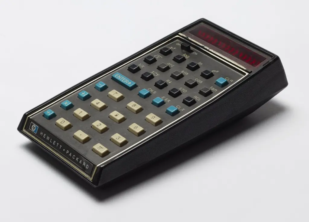 Hewlett-Packard Model 35 Calculator with case. Developed in 1972, the HP-35 was Hewlett Packard's first pocket