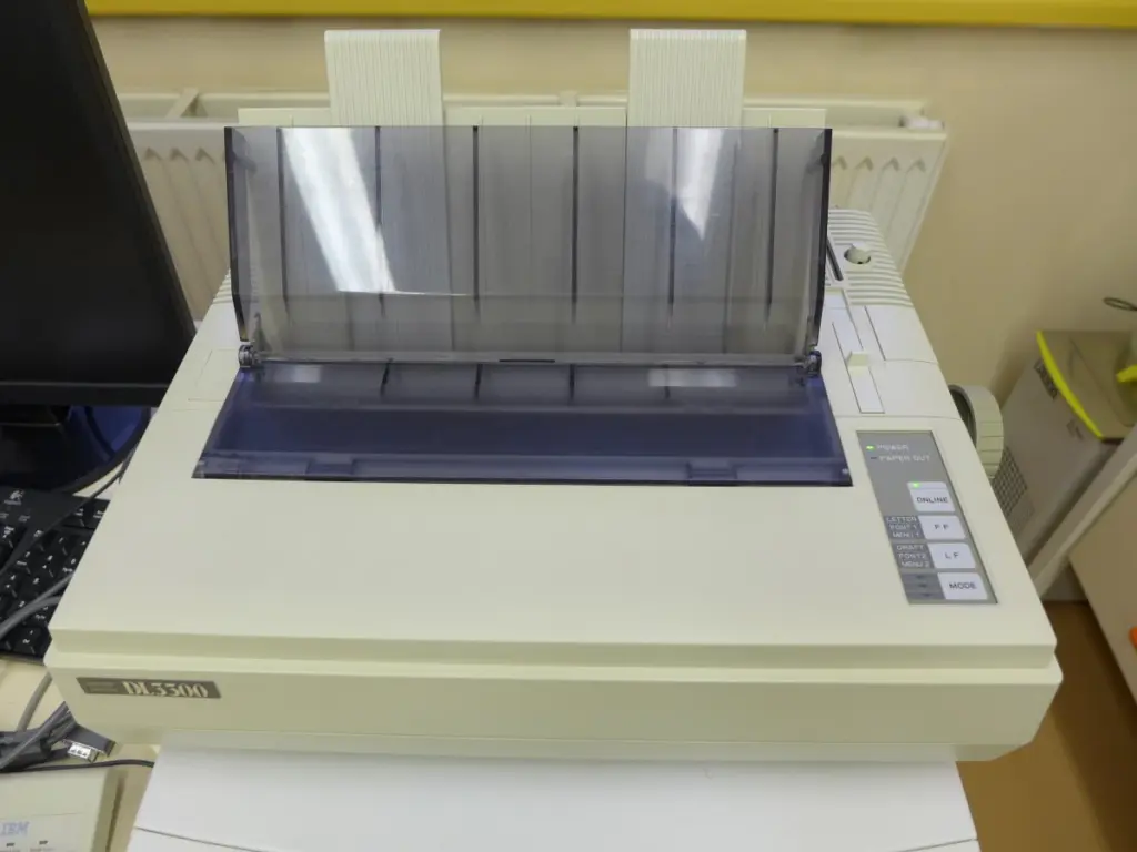 Fujitsu DL-3300 24 pin dot matrix printer