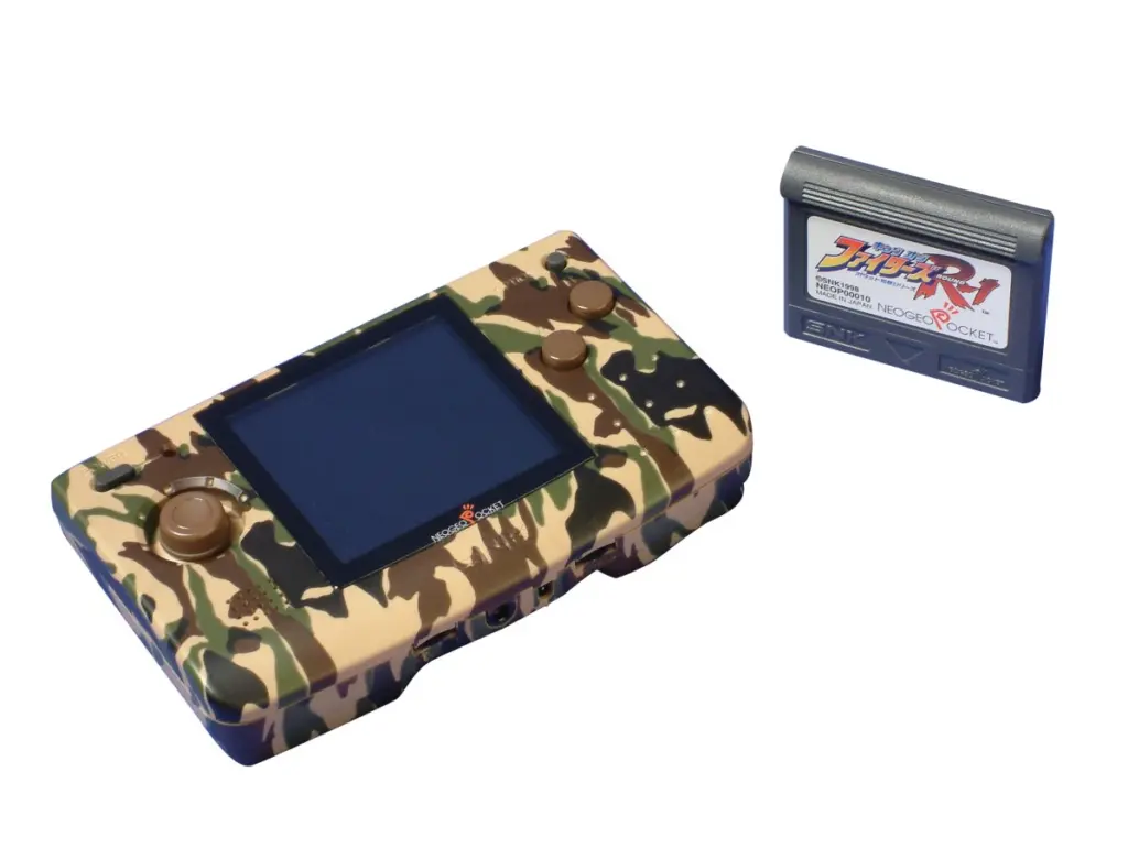 Neo Geo Pocket Color con un cartucho de la serie, en el Computerspielemuseum de Berlín