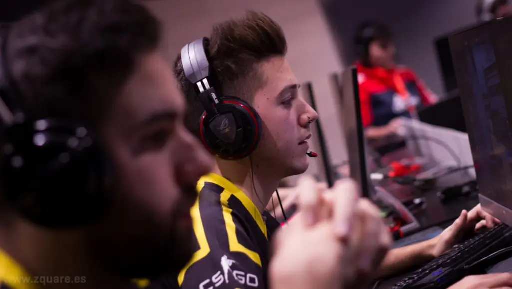 Jugadores de Counter-Strike: Global Offensive en la ESL Pro Series España