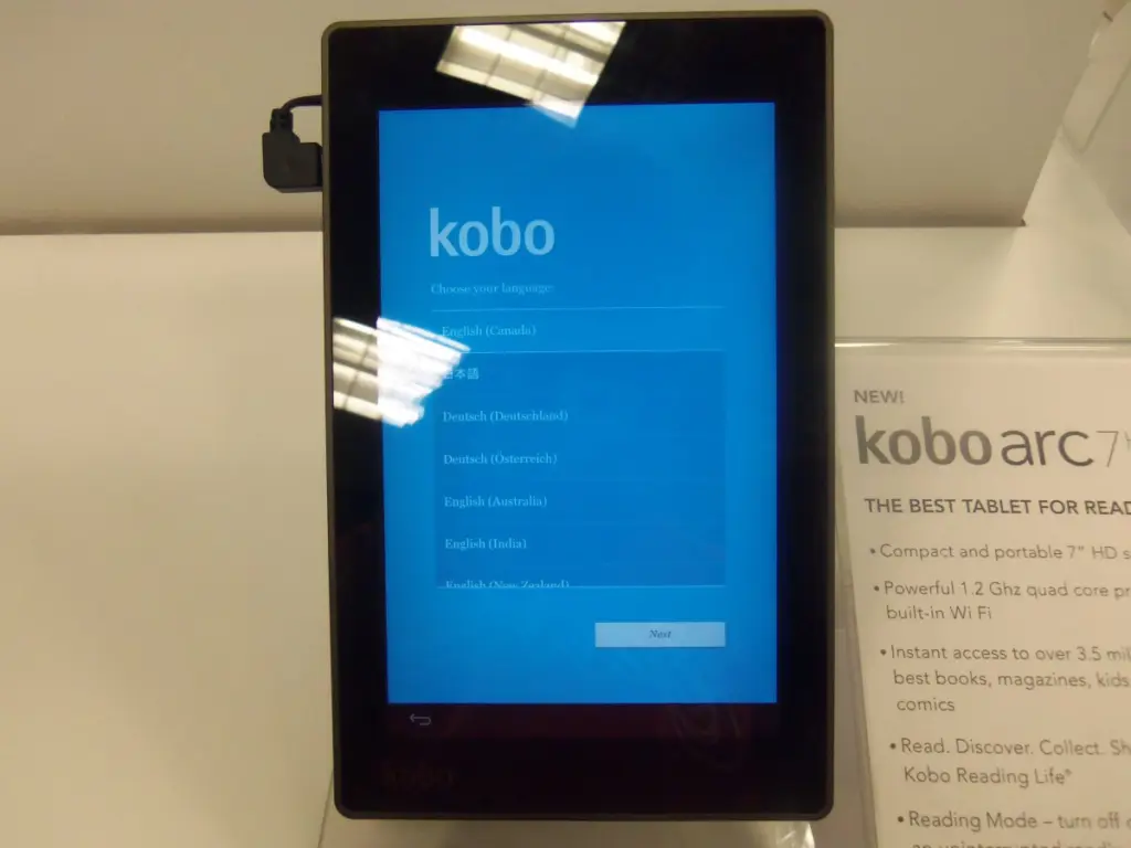The setup screen of the Kobo Arc 7HD, on display at Chapters.