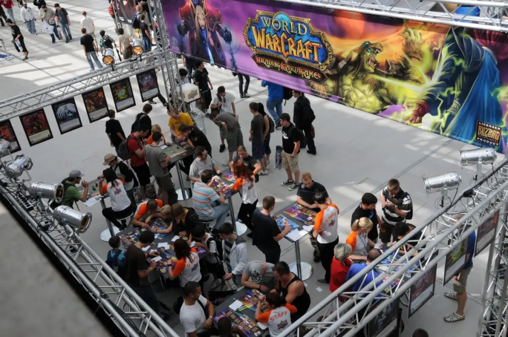 Imagen de contexto: torneo del juego de cartas de World of Warcraft en la Games Convention de 2008